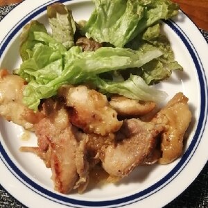 焼き肉のタレでささっと味付け鶏肉のソテー